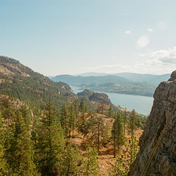 Meet your Posher, Marina - Picture 1 of 1